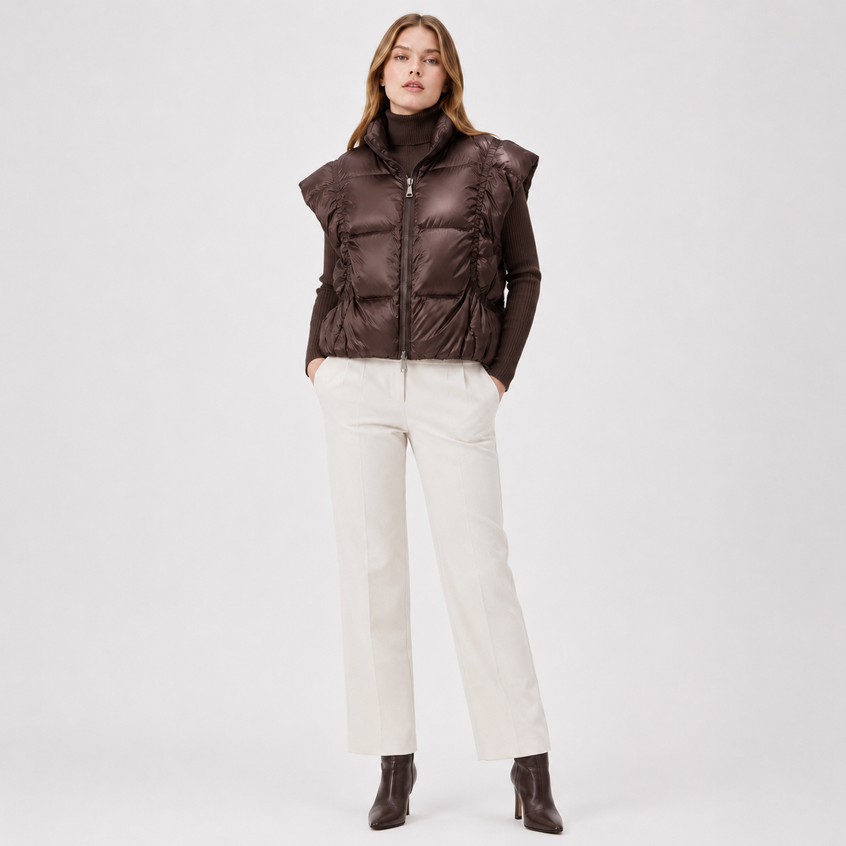 Women's Metallic Silver High-Collar Puffer Vest – Wholesale